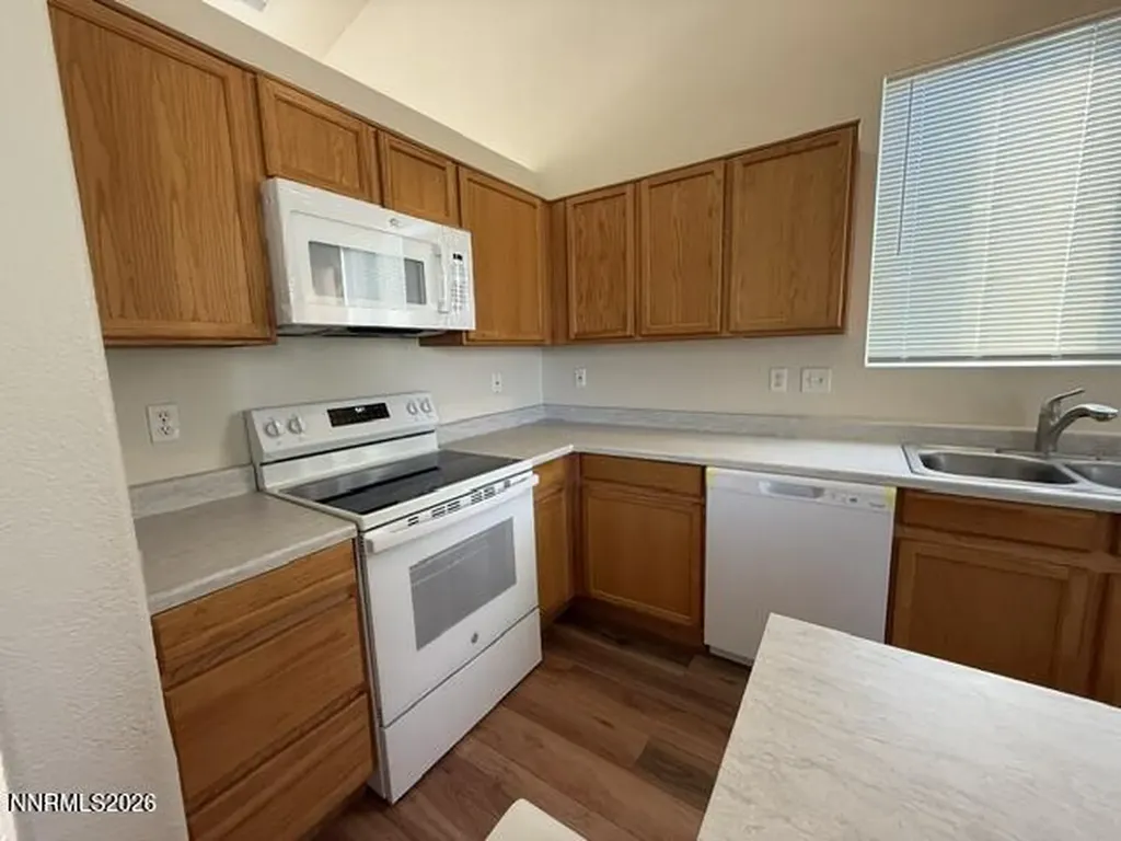 9040 Rising Moon Reno NV 89506