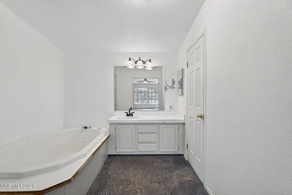 172 Rose Peak Dayton NV 89403