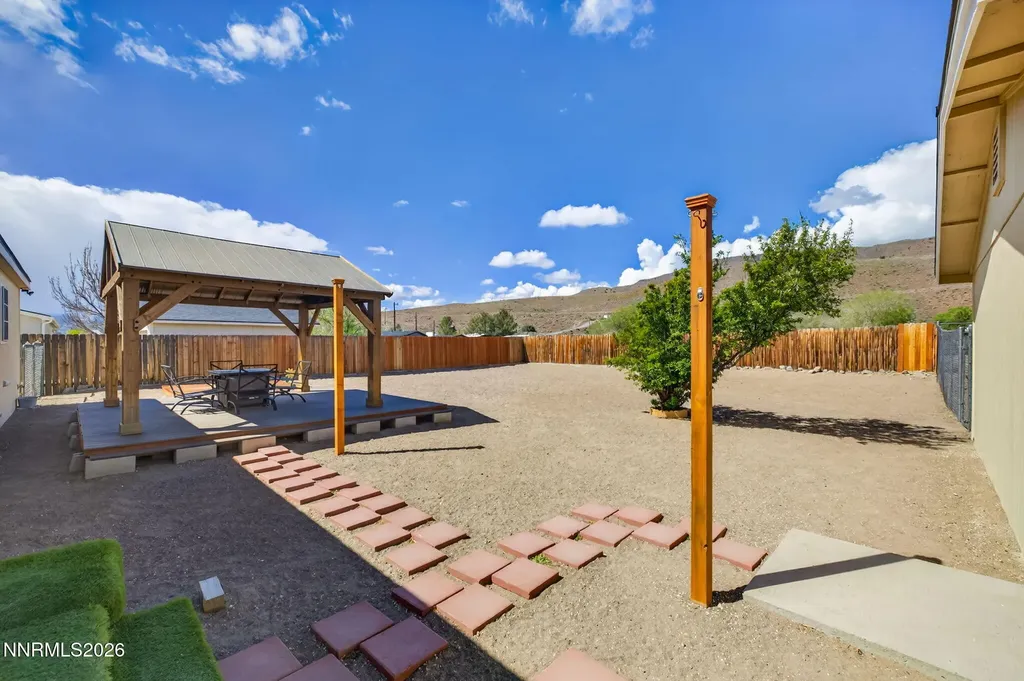172 Rose Peak Dayton NV 89403