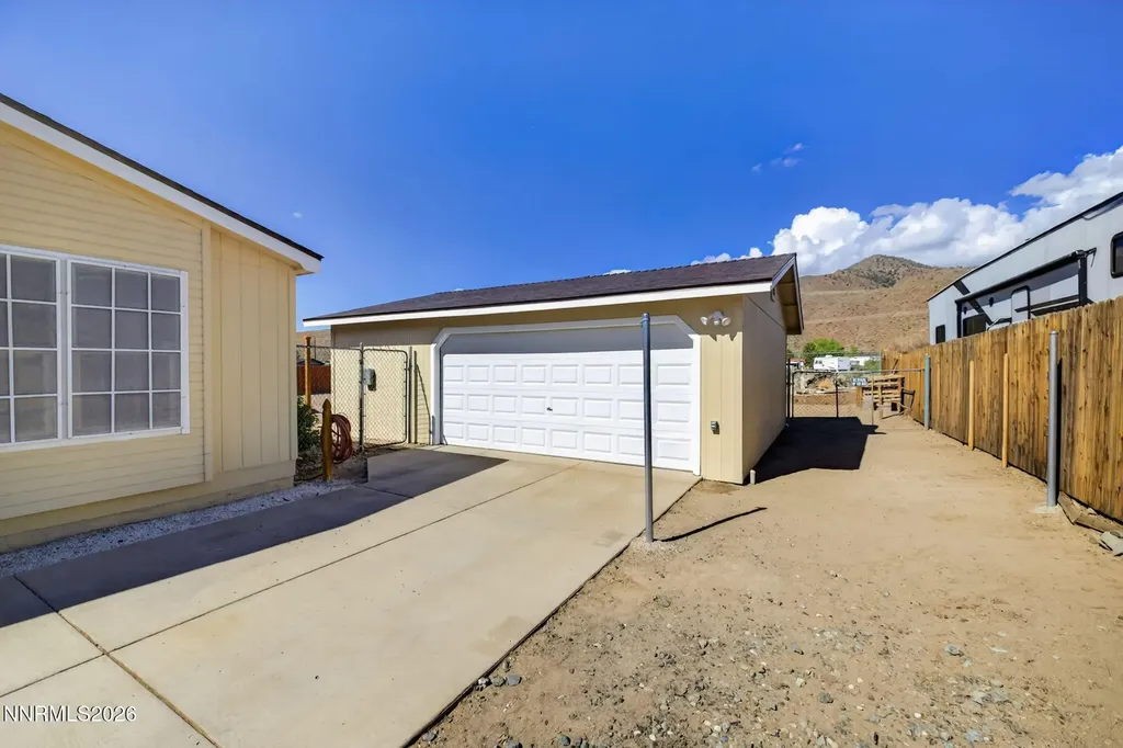 172 Rose Peak Dayton NV 89403