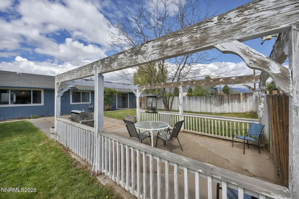 4155 Eastlake Washoe Valley NV 89704