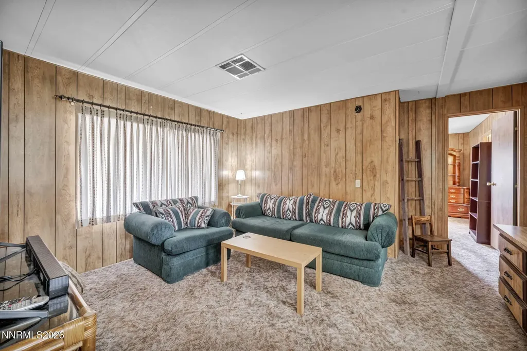 917 Loyola Carson City NV 89705