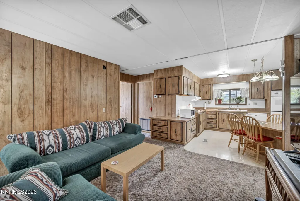 917 Loyola Carson City NV 89705