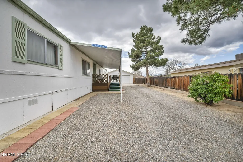917 Loyola Carson City NV 89705