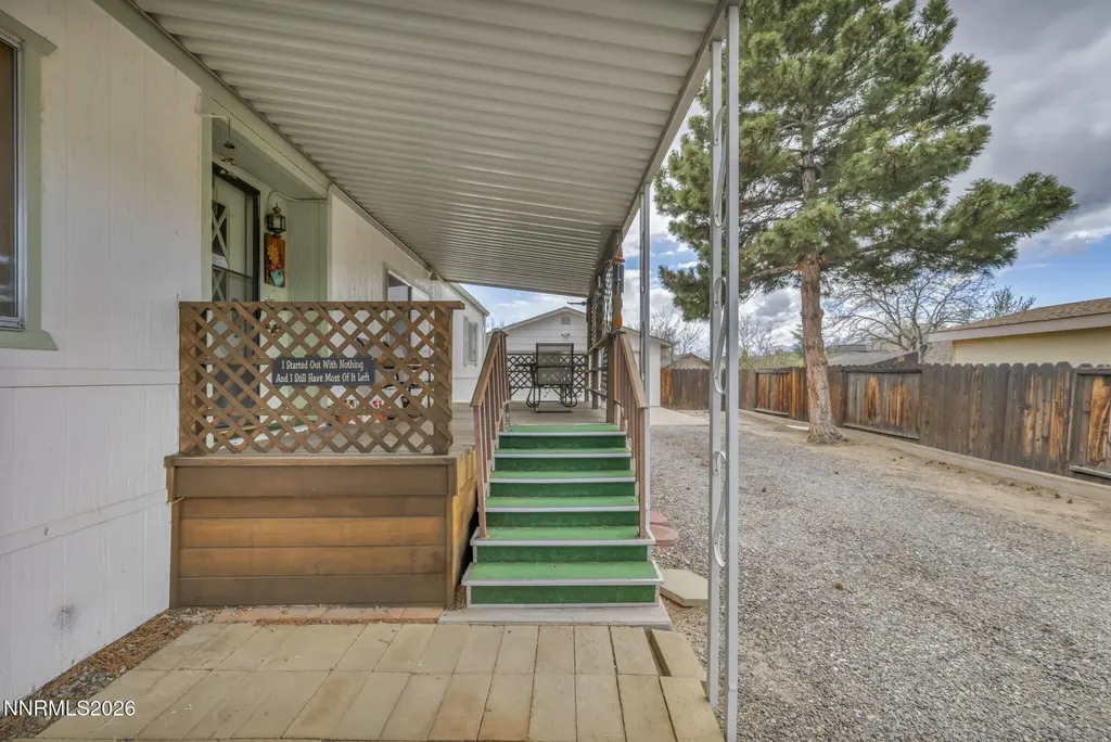 917 Loyola Carson City NV 89705