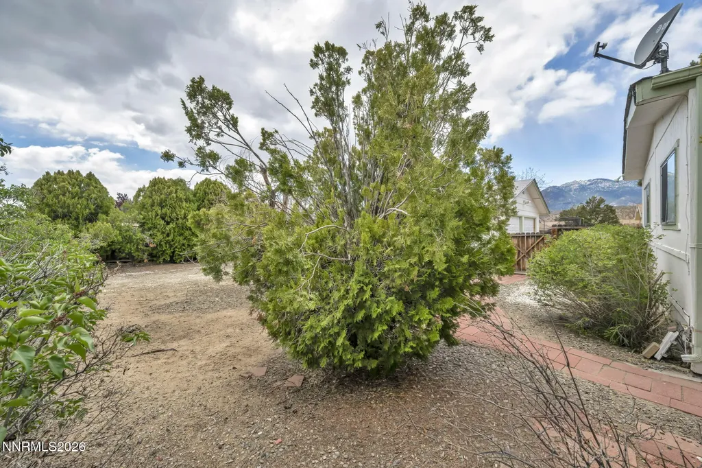 917 Loyola Carson City NV 89705