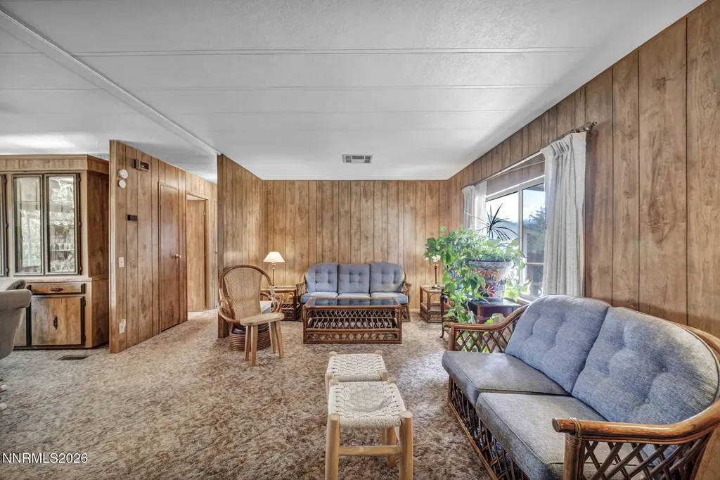 917 Loyola Carson City NV 89705