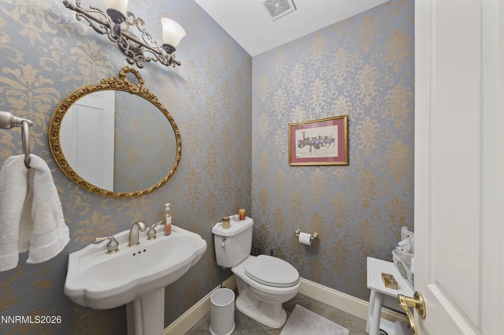 200 Piney Creek Reno NV 89511