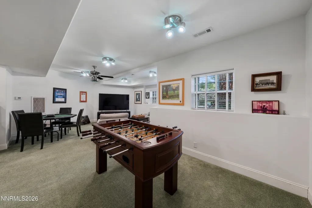 200 Piney Creek Reno NV 89511