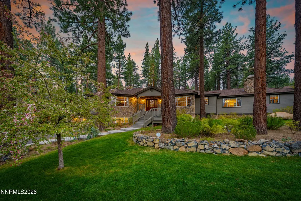 200 Piney Creek Reno NV 89511