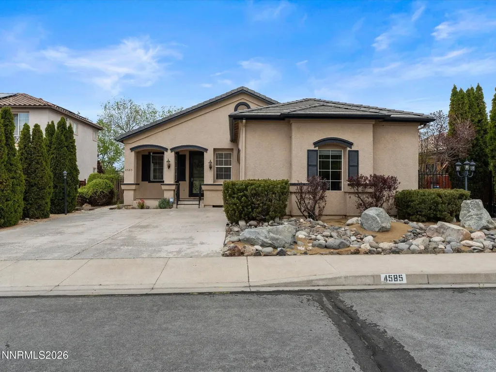 4585 Mt Mckinley Sparks NV 89436
