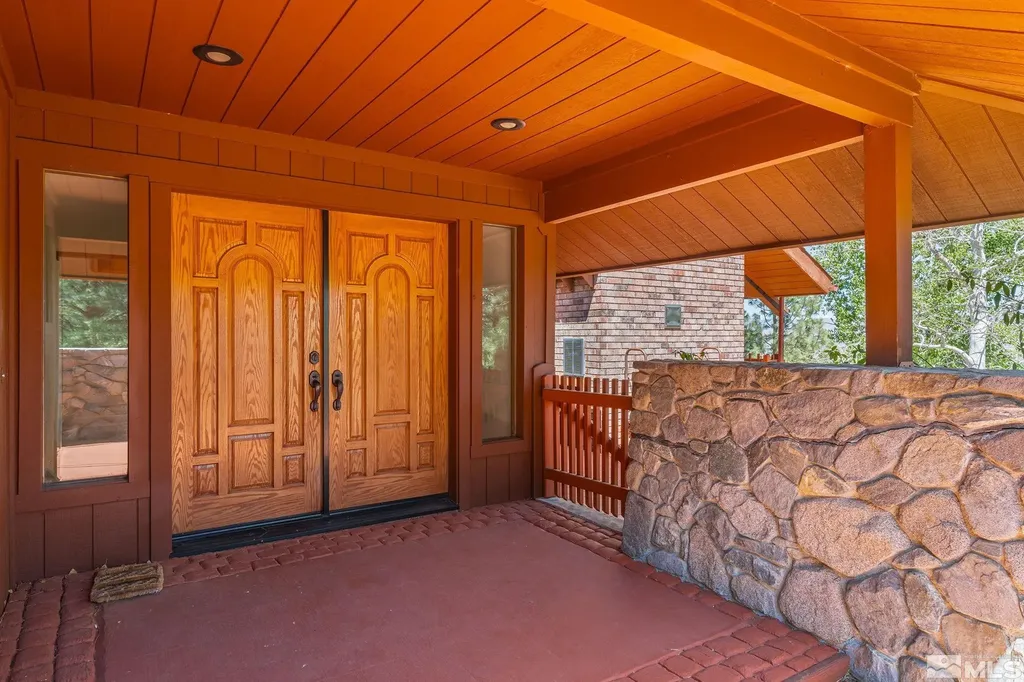 2414 Centennial Genoa NV 89411