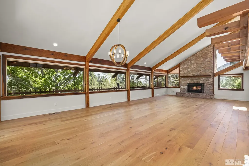 2414 Centennial Genoa NV 89411