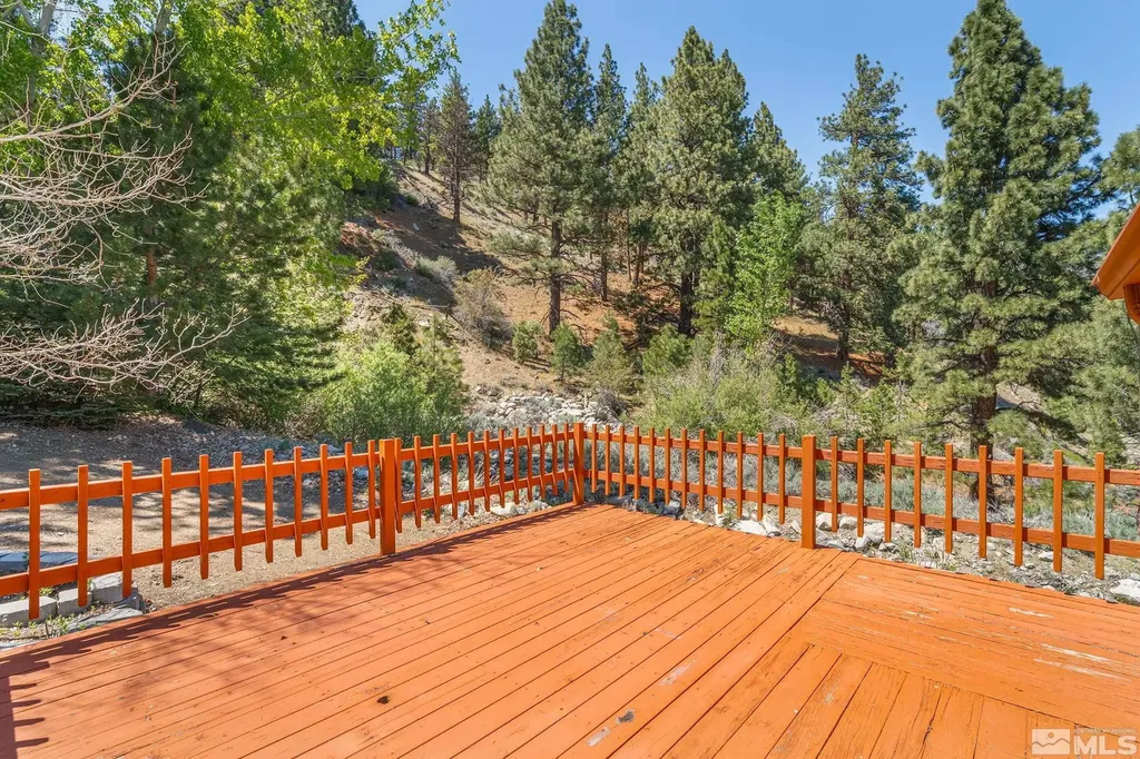2414 Centennial Genoa NV 89411