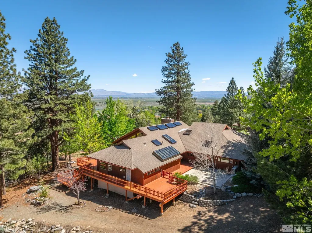 2414 Centennial Genoa NV 89411