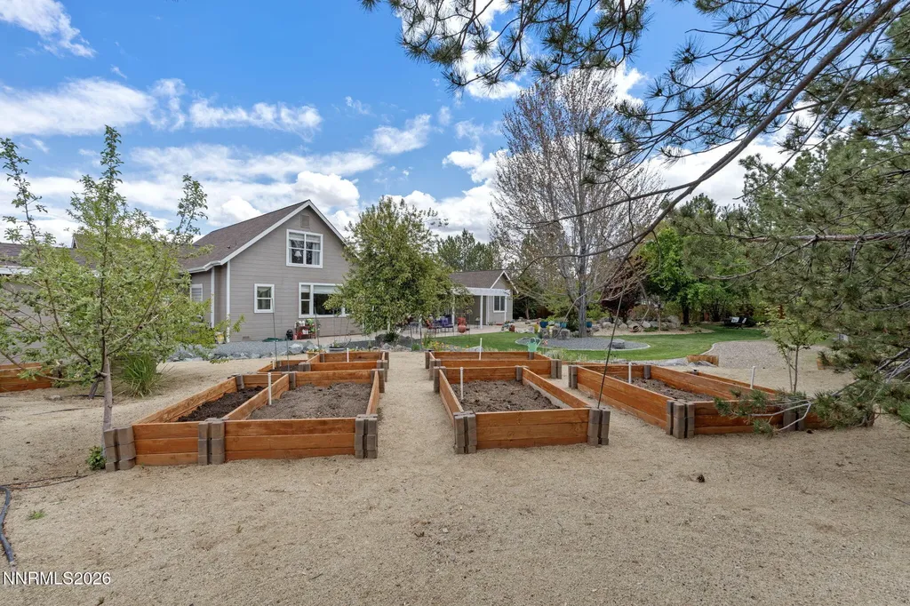 1161 Fork Minden NV 89423