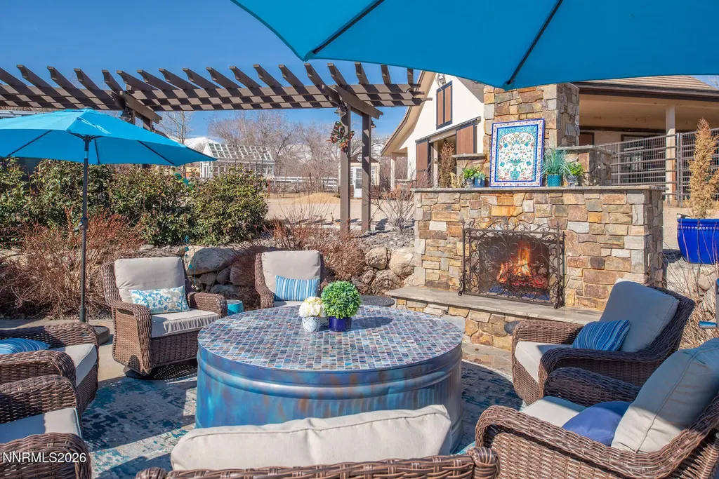 6090 Rock Creek Reno NV 89511