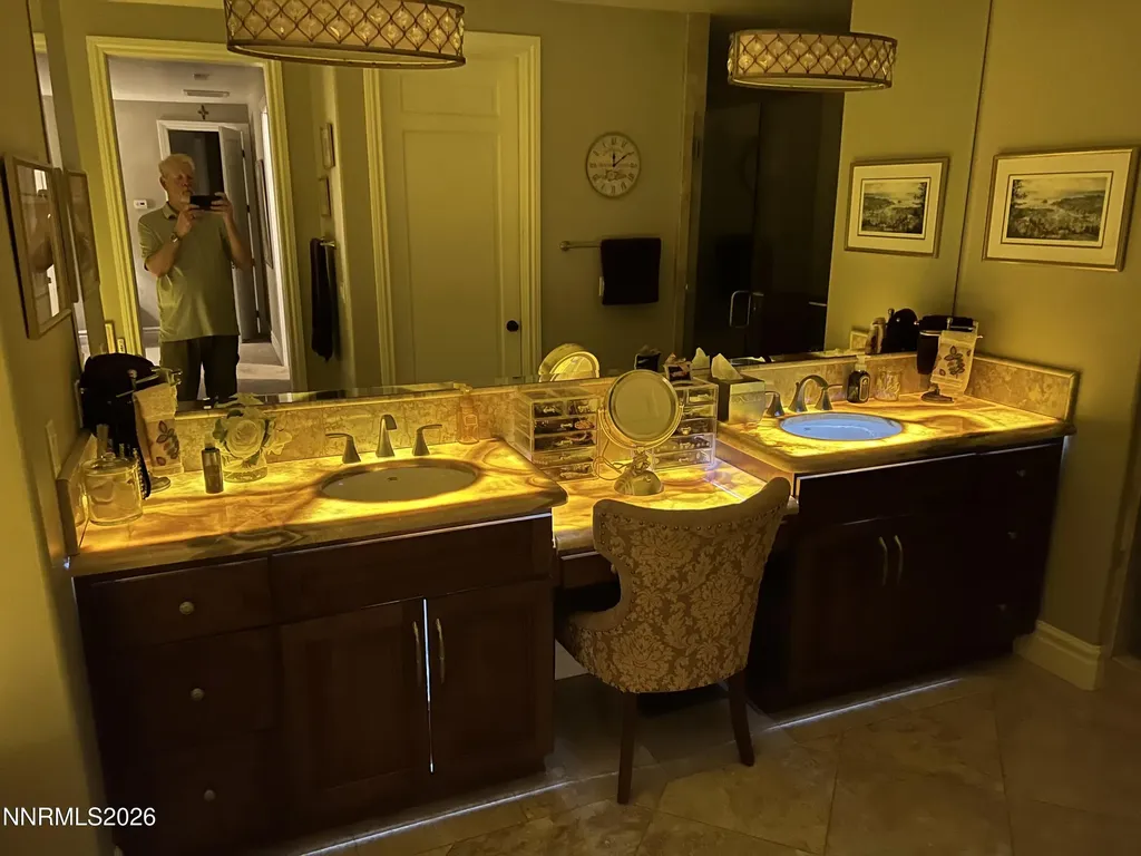 6090 Rock Creek Reno NV 89511