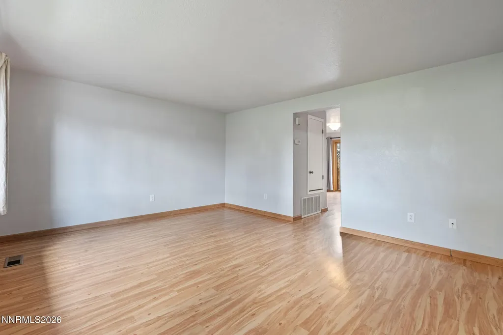 718 Travis Carson City NV 89701