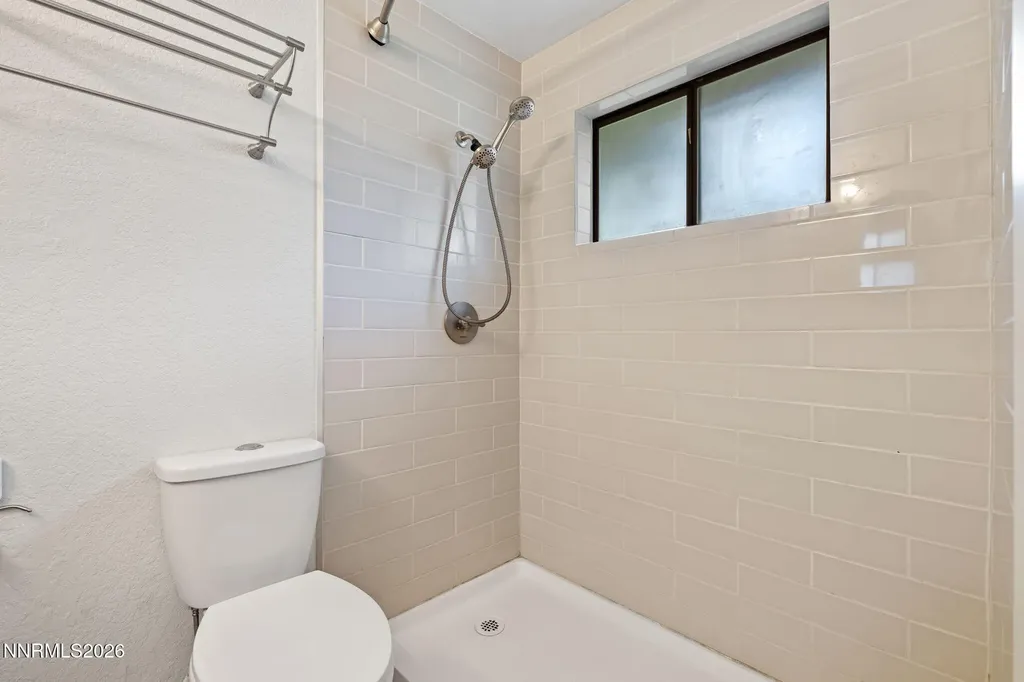 718 Travis Carson City NV 89701