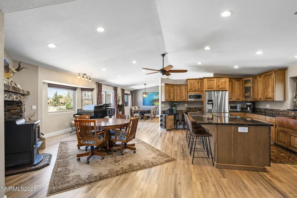 1324 Tamzy Gardnerville NV 89410