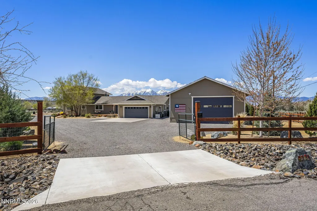 1324 Tamzy Gardnerville NV 89410
