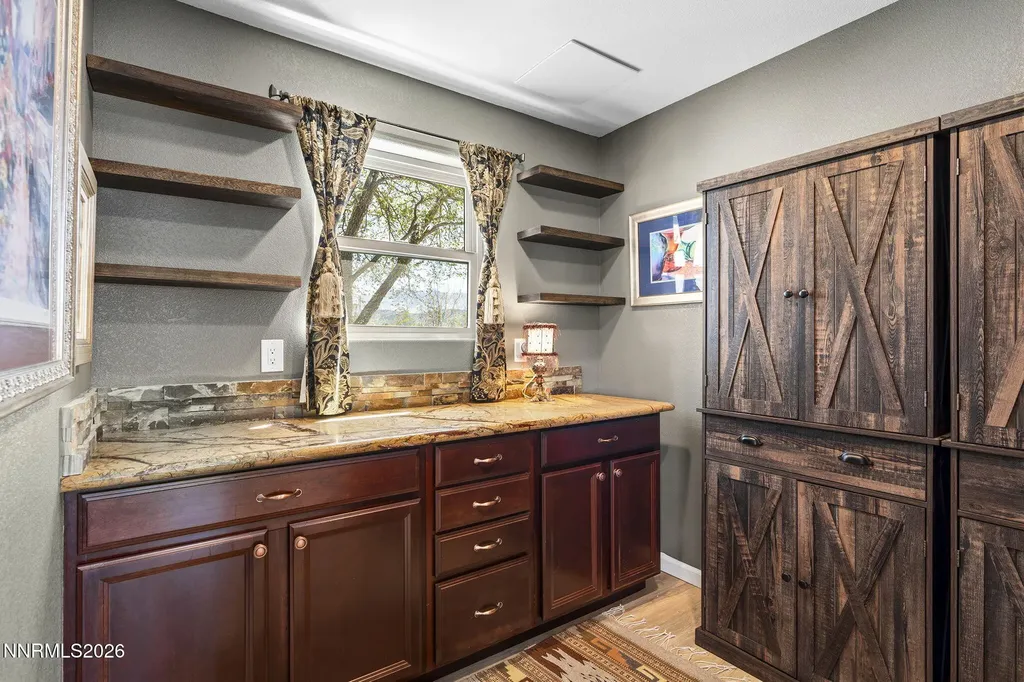 1324 Tamzy Gardnerville NV 89410
