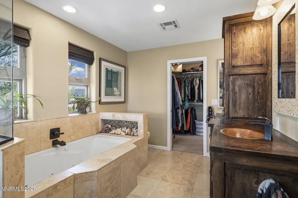 1324 Tamzy Gardnerville NV 89410