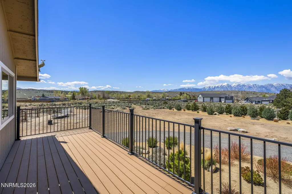1324 Tamzy Gardnerville NV 89410