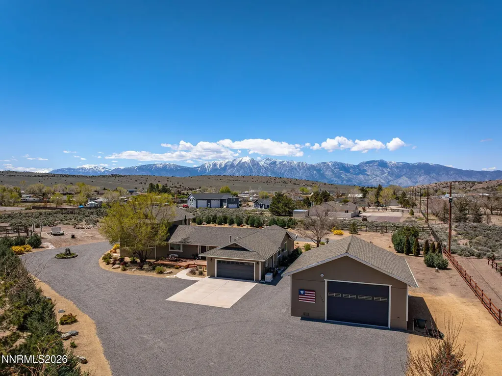 1324 Tamzy Gardnerville NV 89410