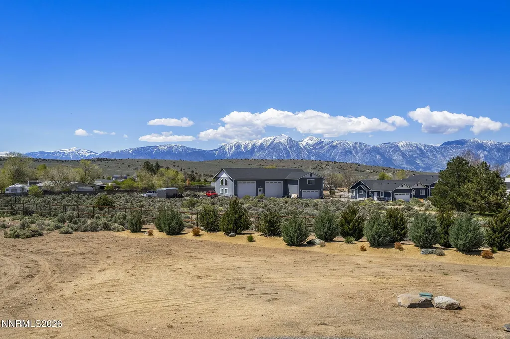 1324 Tamzy Gardnerville NV 89410