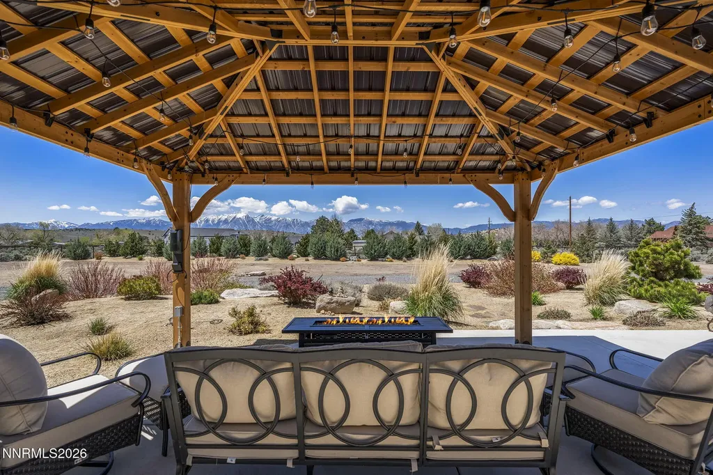 1324 Tamzy Gardnerville NV 89410