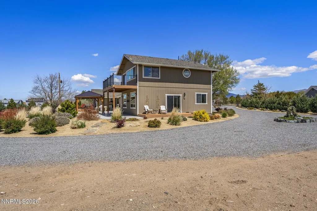 1324 Tamzy Gardnerville NV 89410