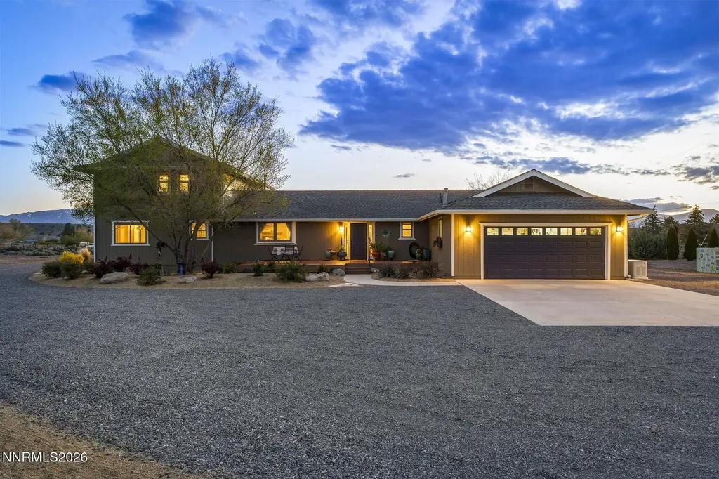 1324 Tamzy Gardnerville NV 89410