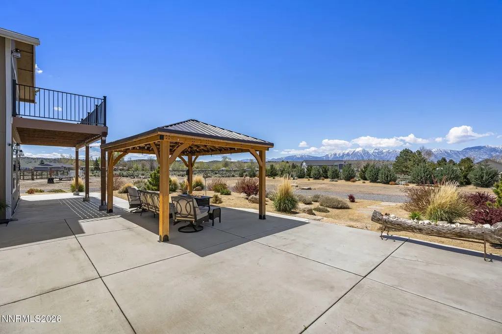 1324 Tamzy Gardnerville NV 89410