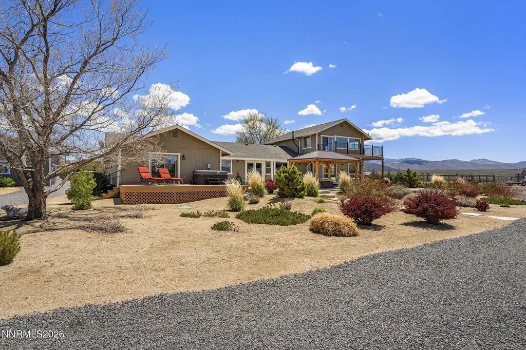 1324 Tamzy Gardnerville NV 89410