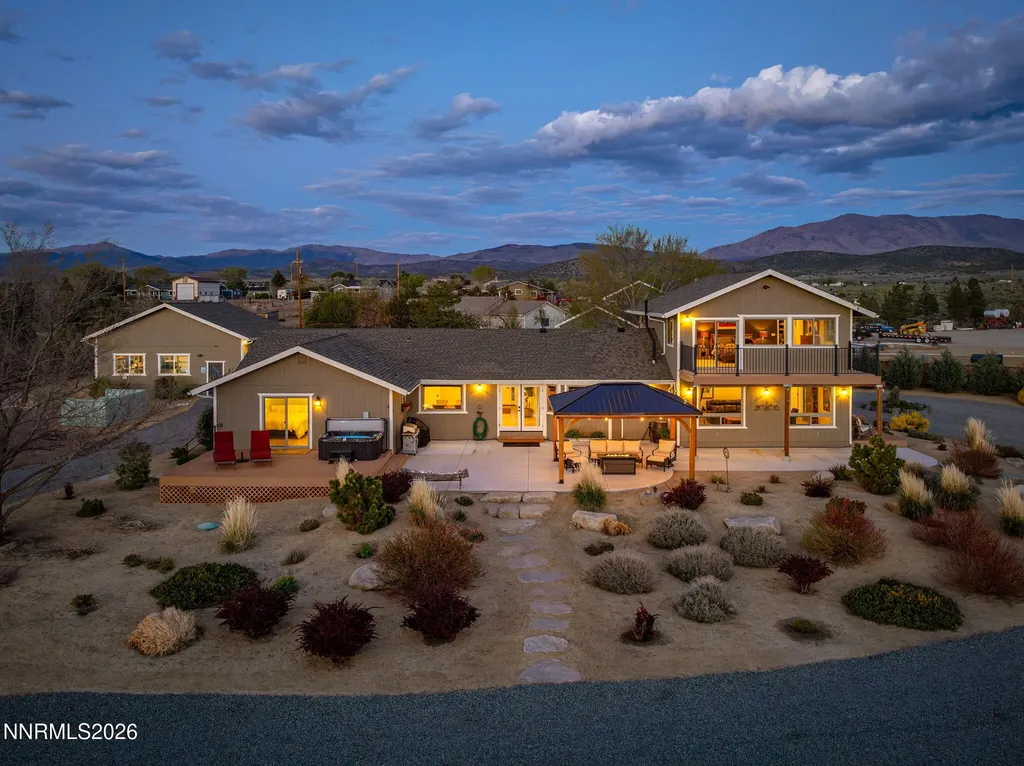 1324 Tamzy Gardnerville NV 89410