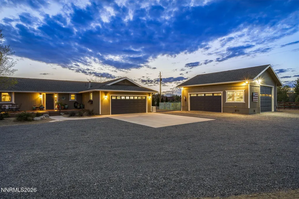 1324 Tamzy Gardnerville NV 89410