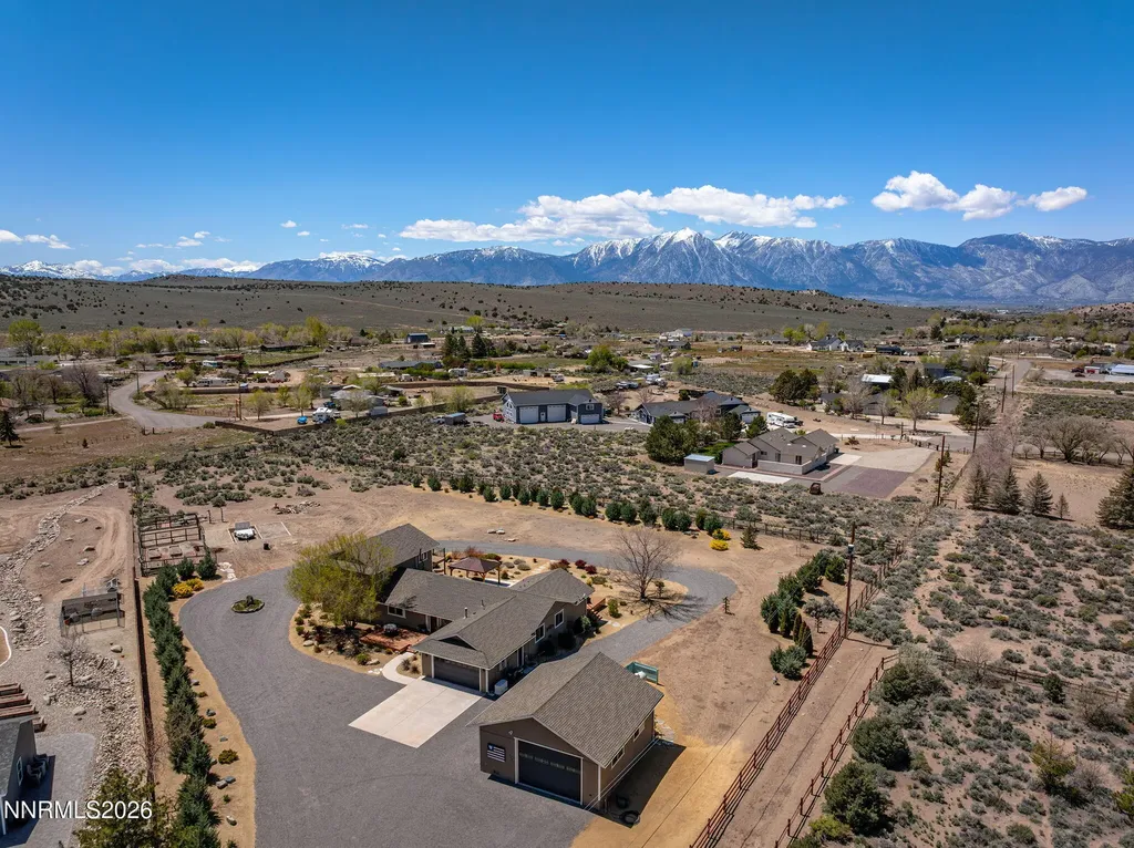 1324 Tamzy Gardnerville NV 89410