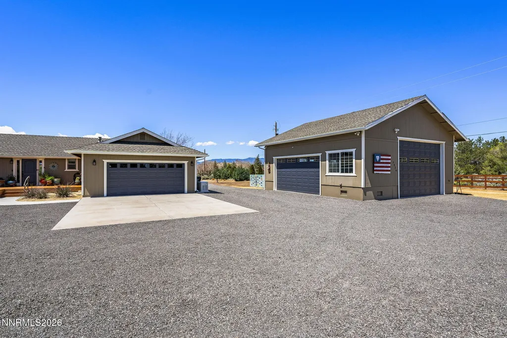 1324 Tamzy Gardnerville NV 89410