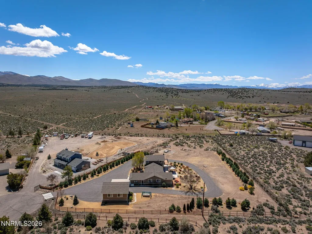 1324 Tamzy Gardnerville NV 89410