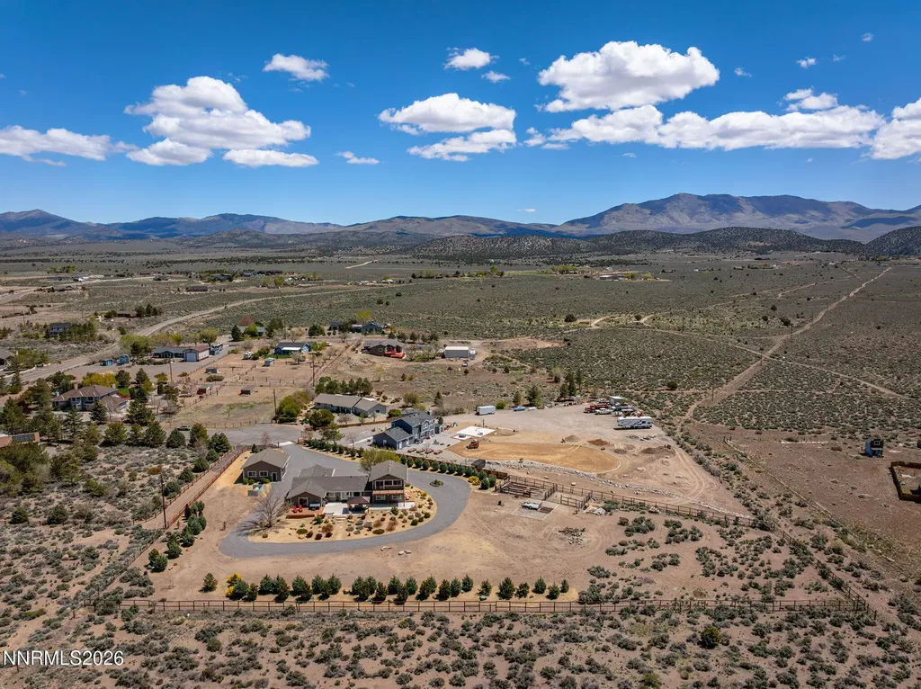 1324 Tamzy Gardnerville NV 89410