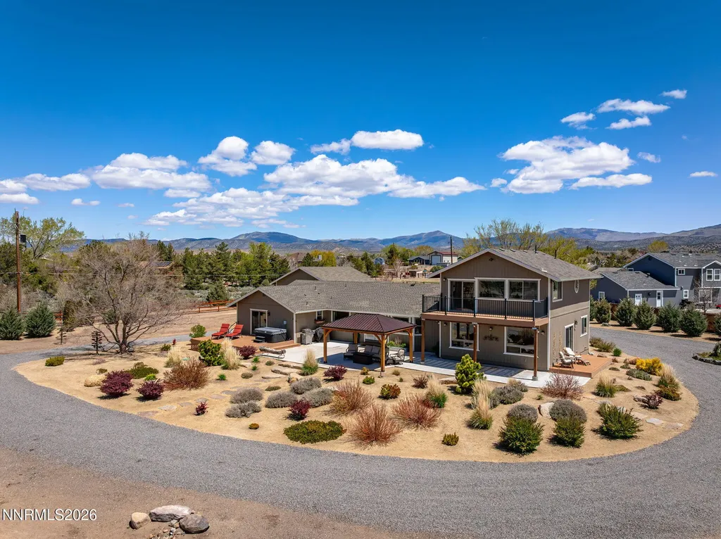 1324 Tamzy Gardnerville NV 89410