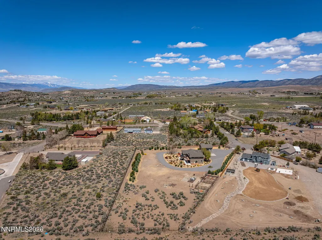 1324 Tamzy Gardnerville NV 89410