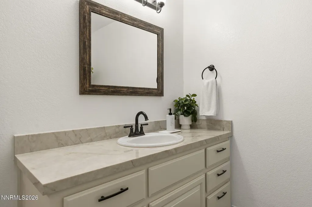 2988 Del Rio Minden NV 89423