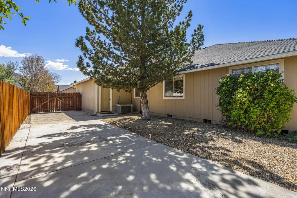 2988 Del Rio Minden NV 89423