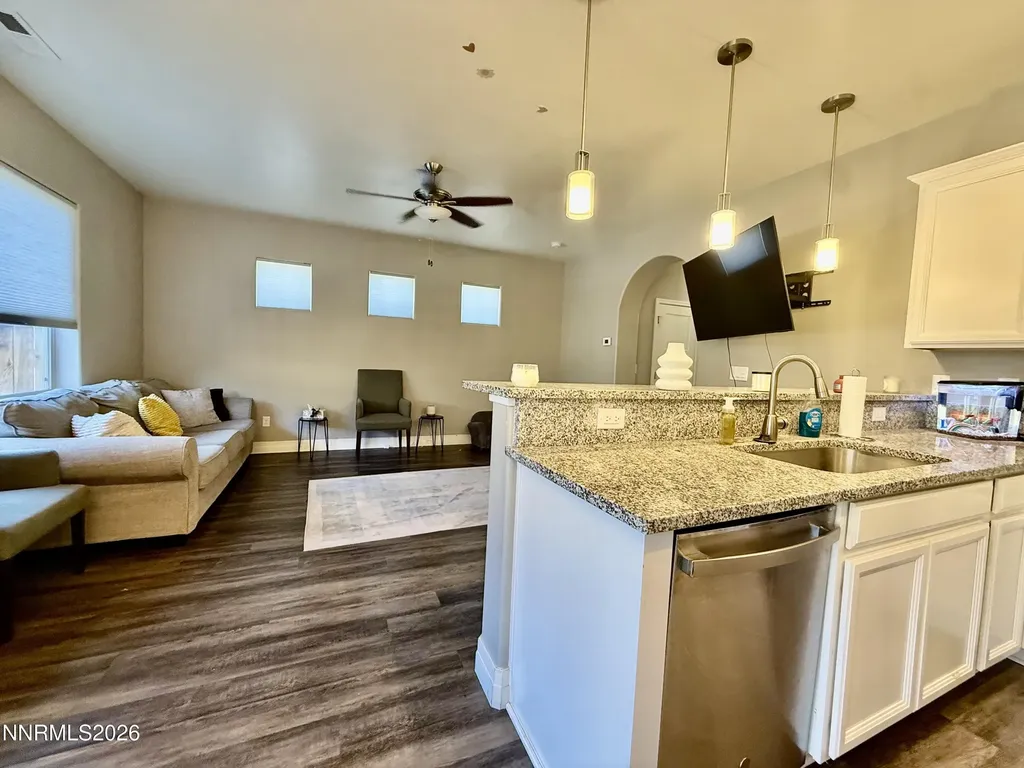 1310 Handelin Carson City NV 89706