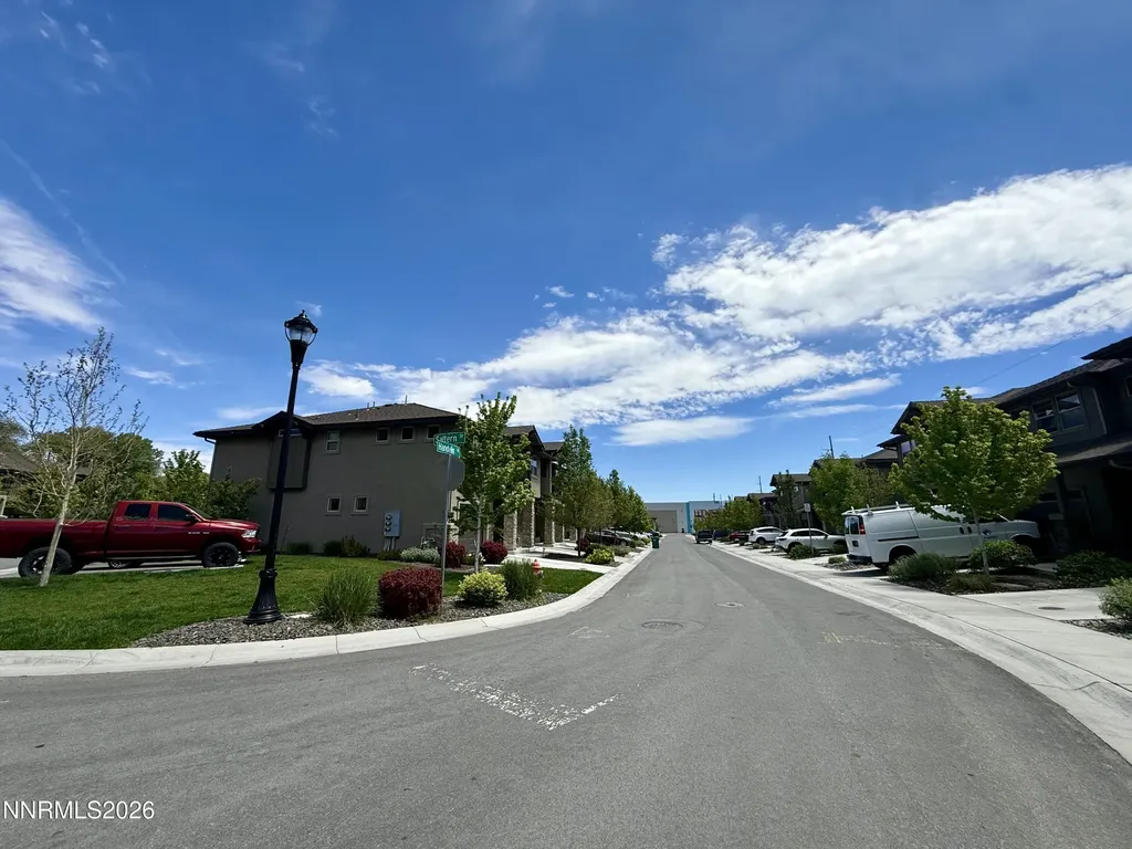 1310 Handelin Carson City NV 89706