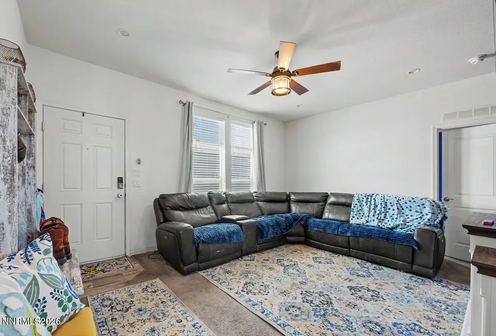 5878 Martin Fallon NV 89406