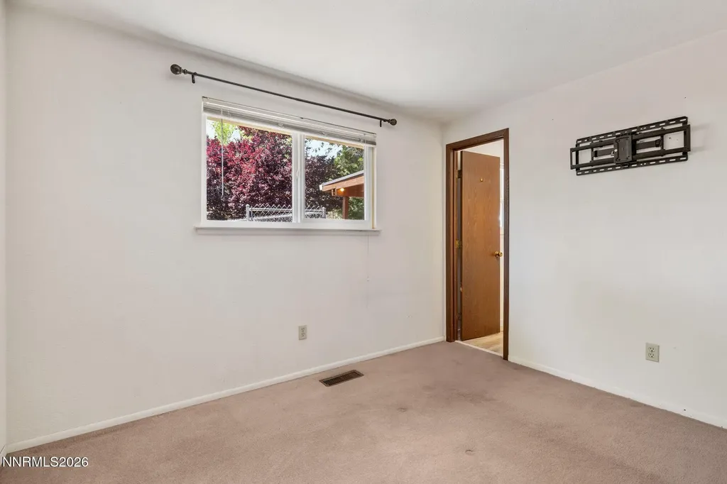 14005 Perlite Reno NV 89521